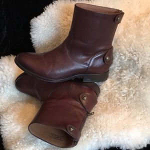 Frye Melissa ankle boots 7.5 red brown